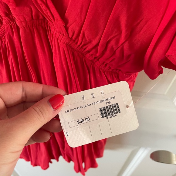 NWT Women’s Romper in Red - Picture 3 of 4